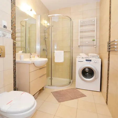 Apartamento Apartament Orchidea - Osiedle Polanki-basen, Sauna,sala Fitness *